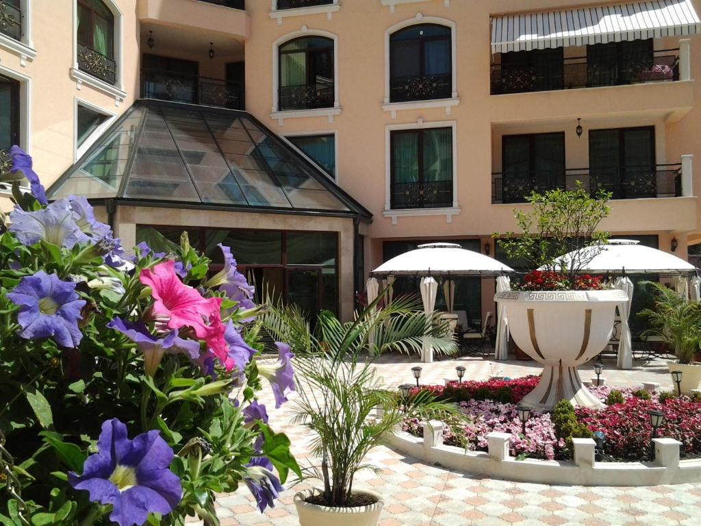 Anastasia Boutique Aparthotel София Экстерьер фото