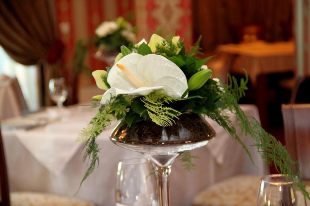 Anastasia Boutique Aparthotel София Экстерьер фото