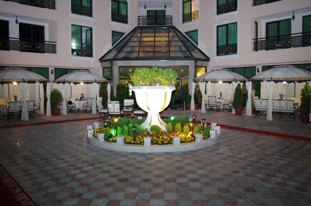 Anastasia Boutique Aparthotel София Экстерьер фото