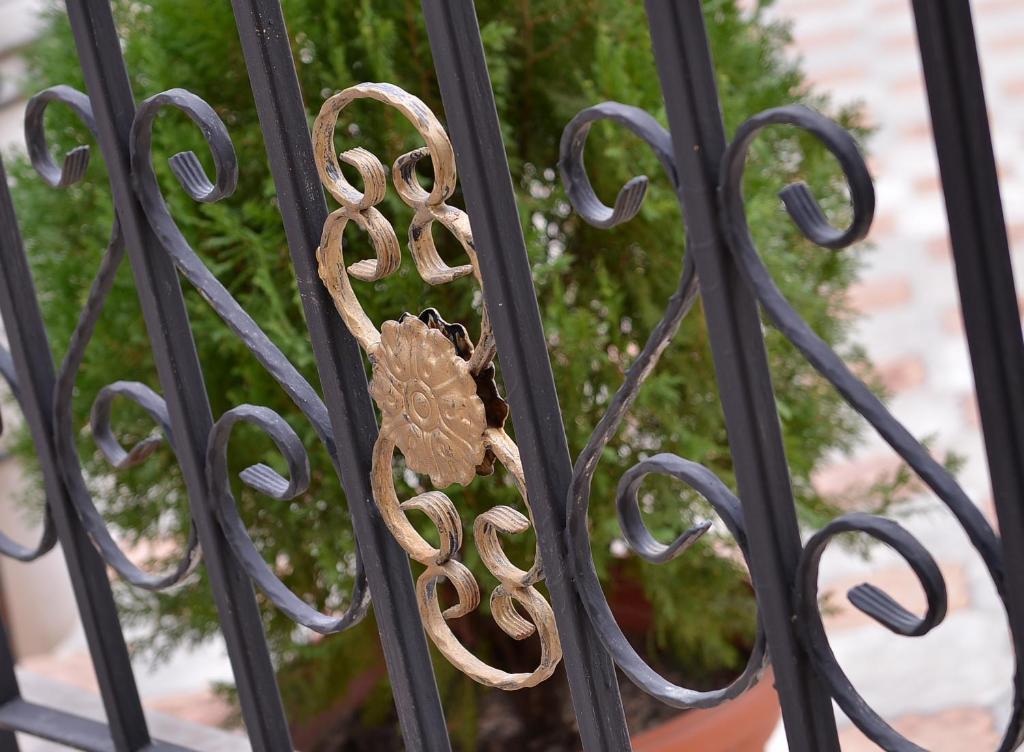 Anastasia Boutique Aparthotel София Экстерьер фото